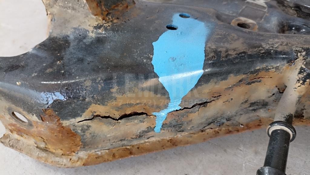 Балка подмоторная