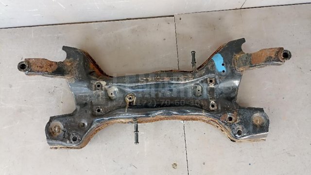 Балка подмоторная