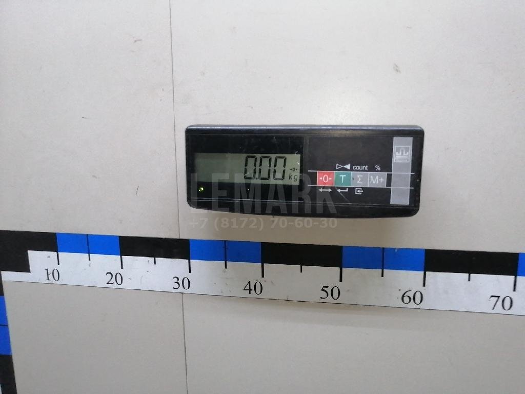 Кожух замка капота