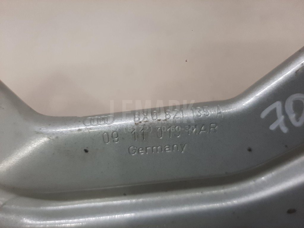 Кронштейн крепления крыла для  Audi A3 (8L1) 1996-2003