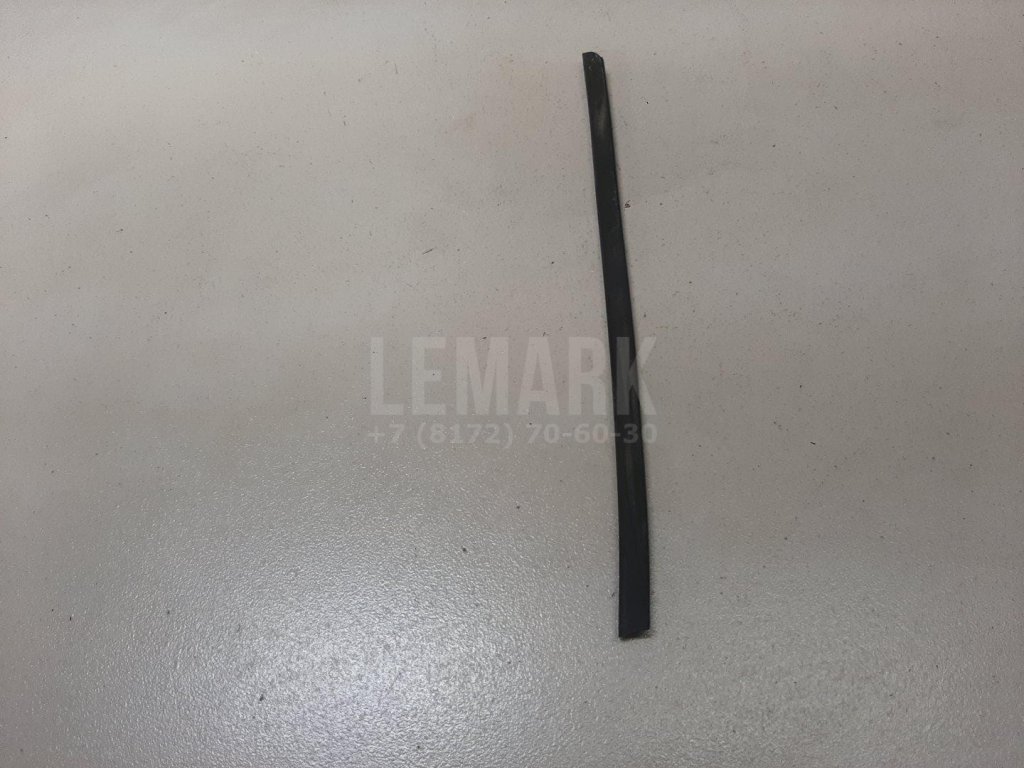 Уплотнитель фары