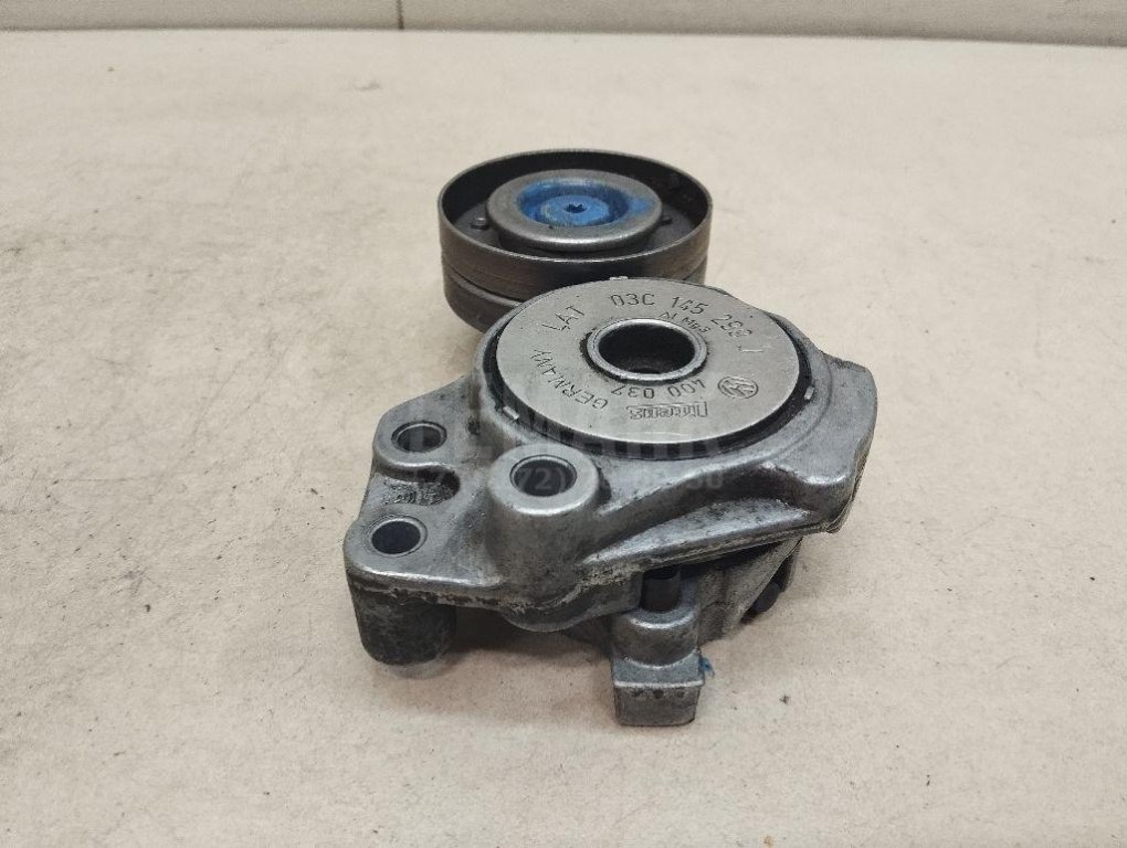 Ролик-натяжитель ручейкового ремня