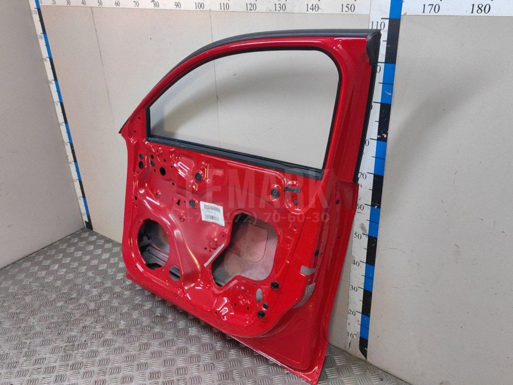 Дверь передняя правая