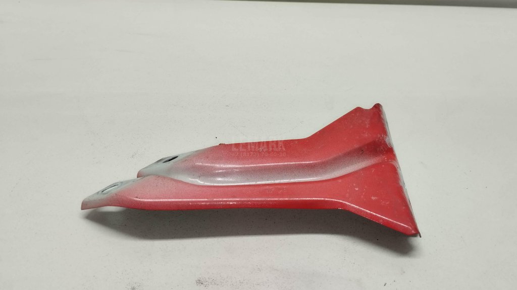 Кронштейн крепления крыла для  Audi A3 (8L1) 1996-2003