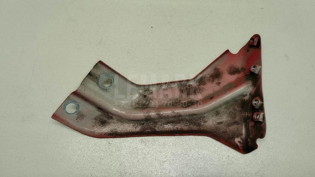 Кронштейн крепления крыла