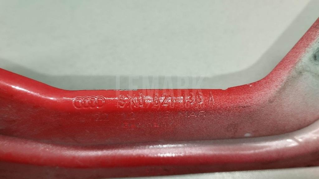 Кронштейн крепления крыла