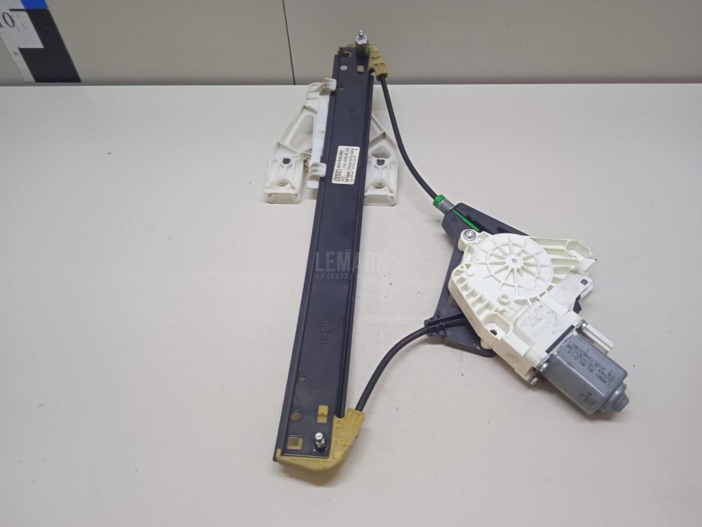 Стеклоподъемник электр. задний правый