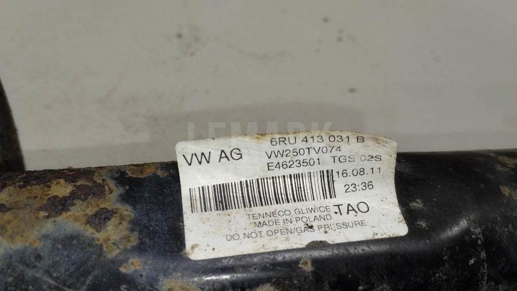 Амортизатор передний