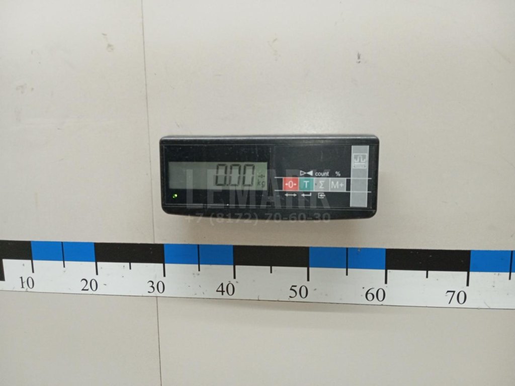 Кожух замка капота