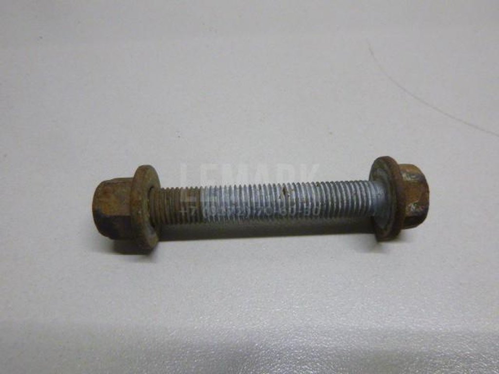 Болт заднего рычага