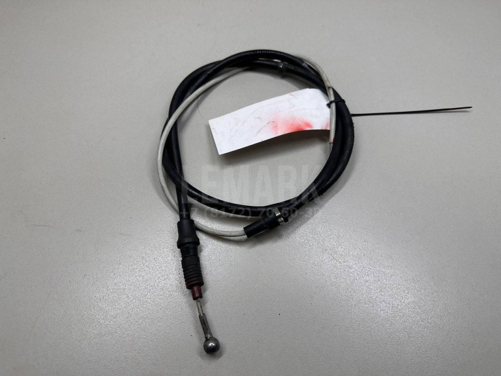 Трос стояночного тормоза