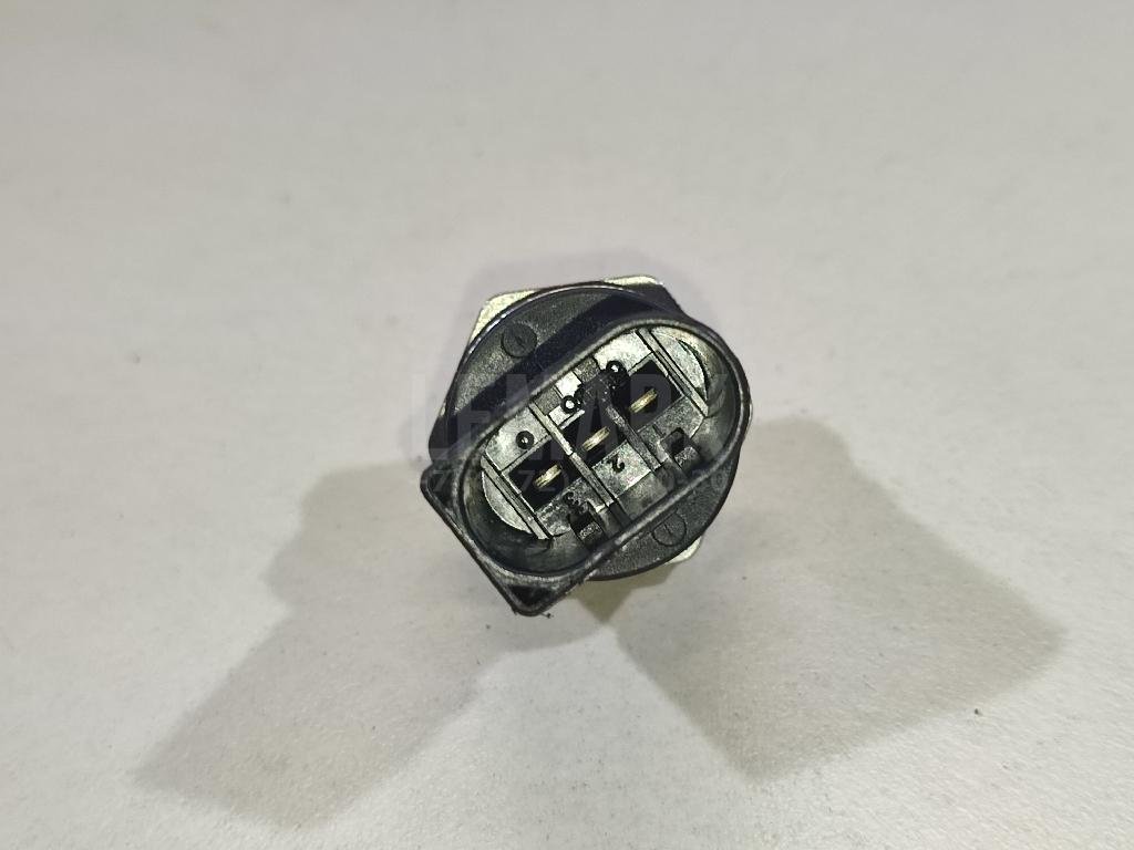 Датчик давления топлива