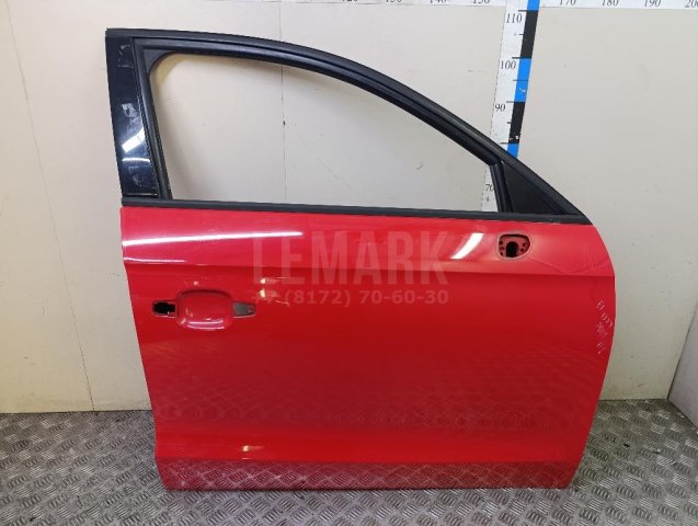 Дверь передняя правая