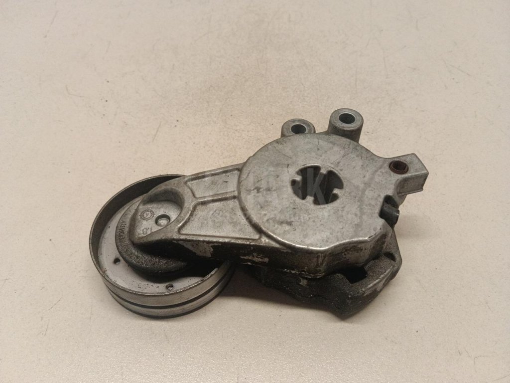 Ролик-натяжитель ручейкового ремня