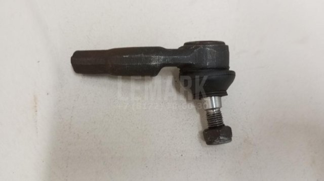 Наконечник рулевой левый