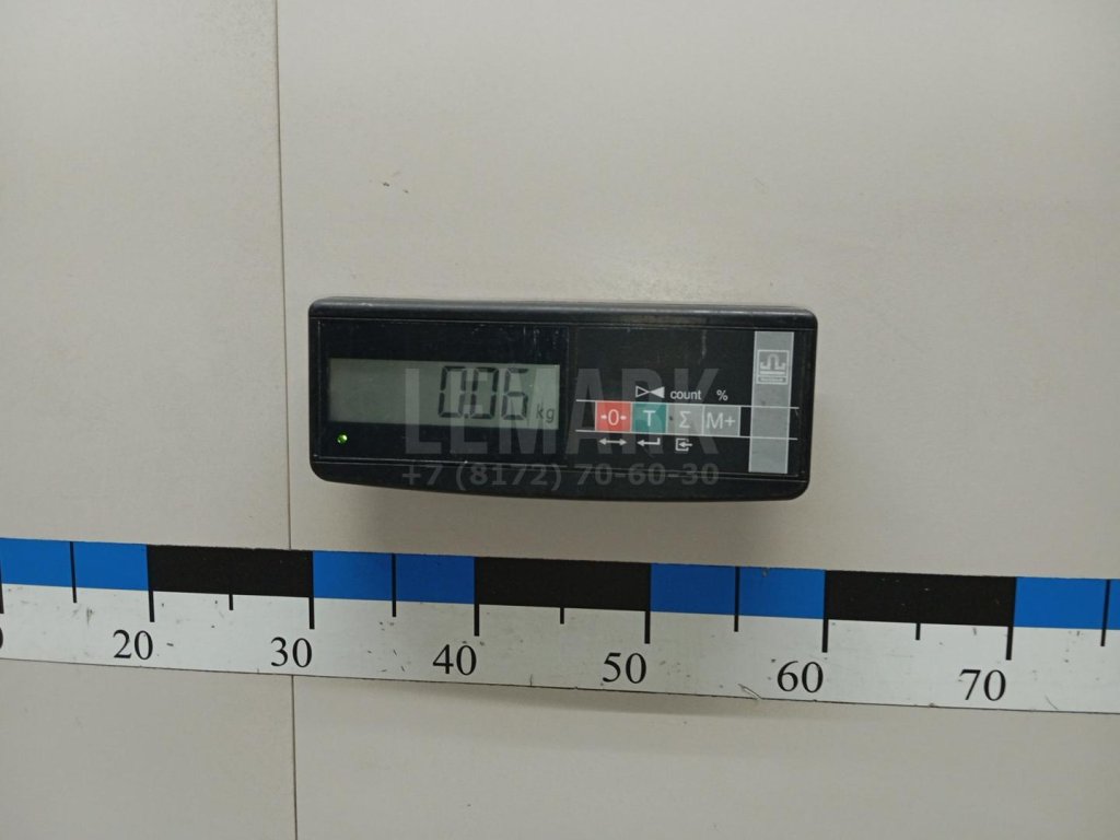 Крышка фары правой