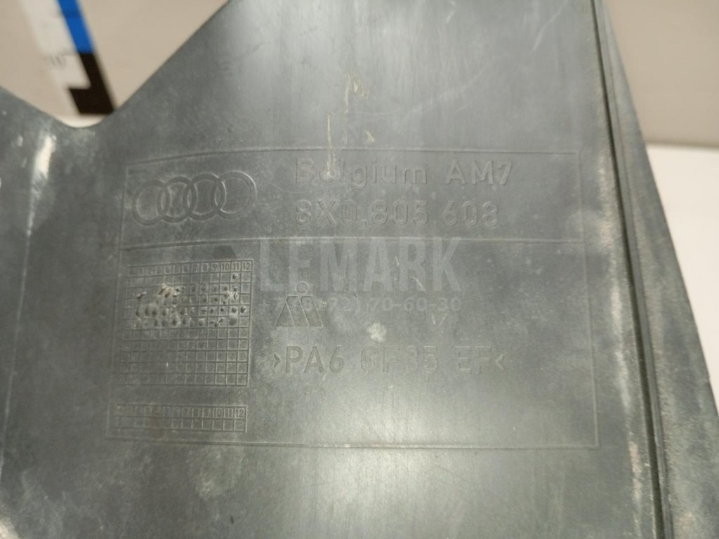 Кронштейн фар правый для  Alfa Romeo Giulietta 2010-2020