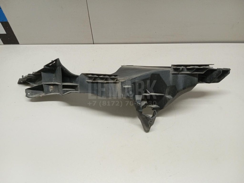 Кронштейн фар правый для  Audi A3 (8Y) 2020