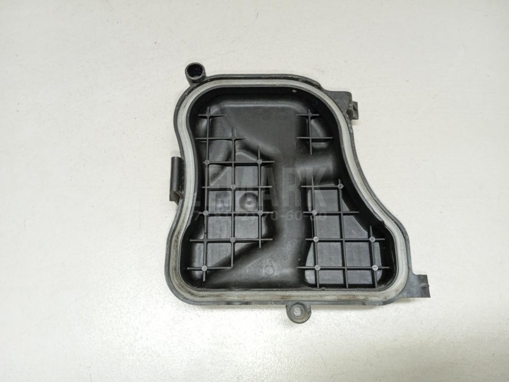 Крышка фары левой