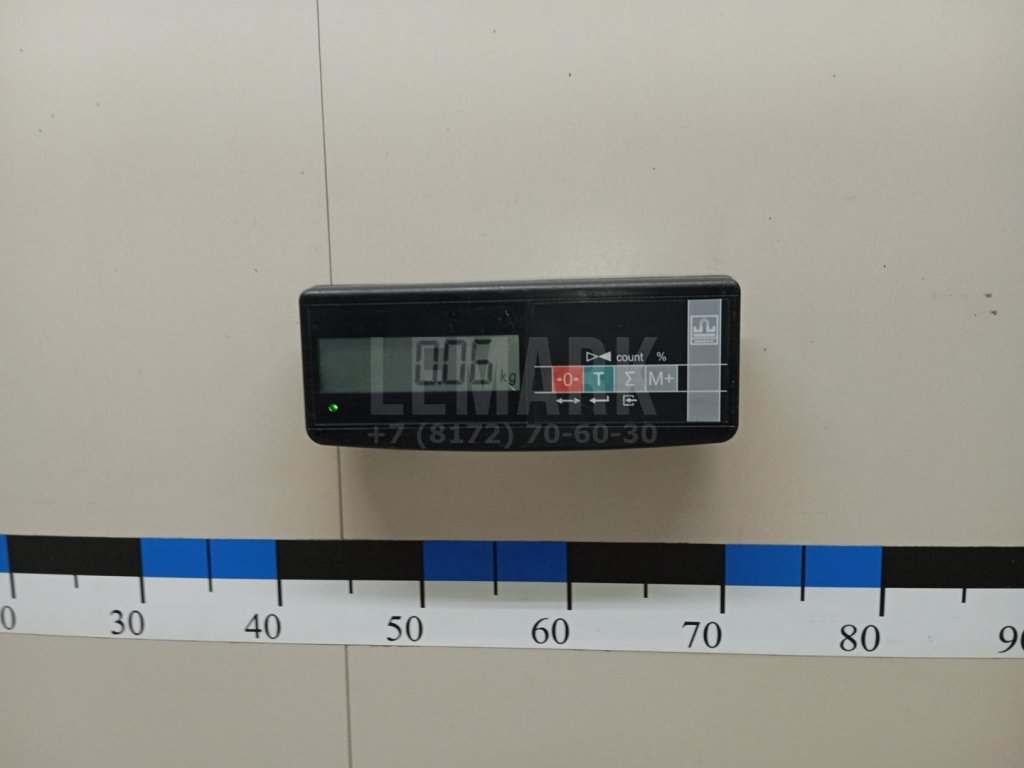 Крышка фары правой