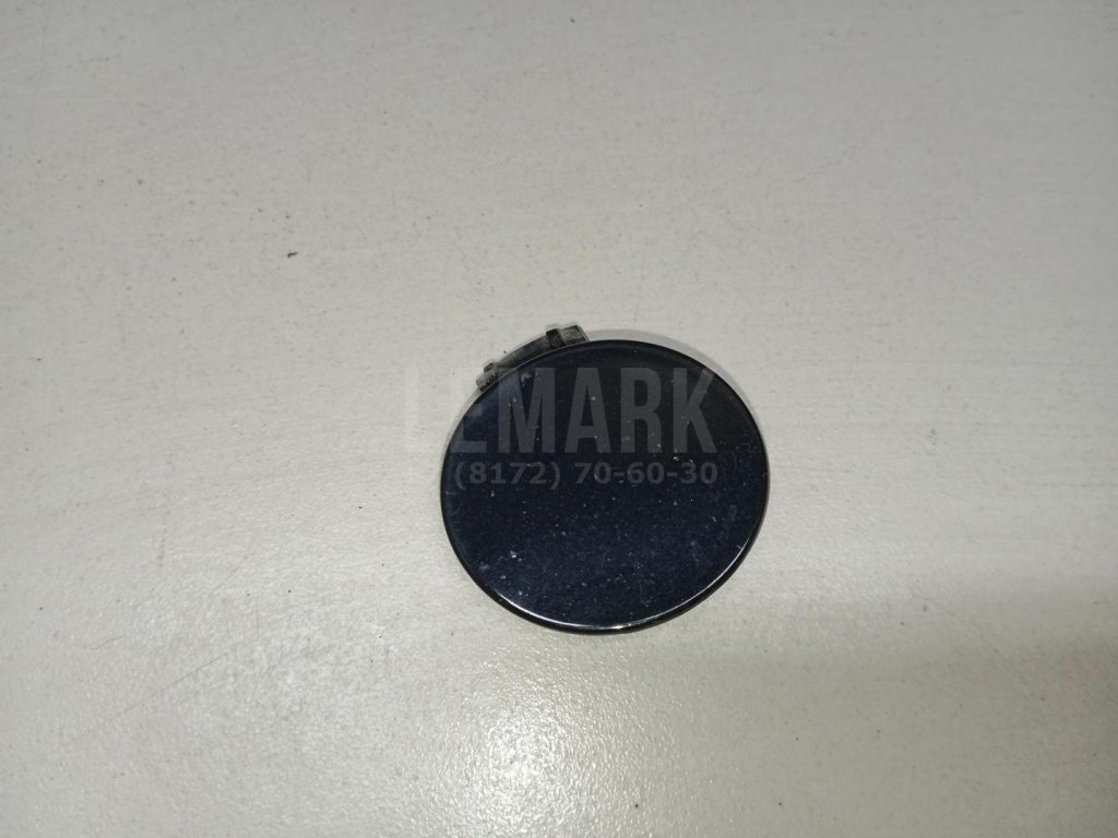 Заглушка буксировочного крюка