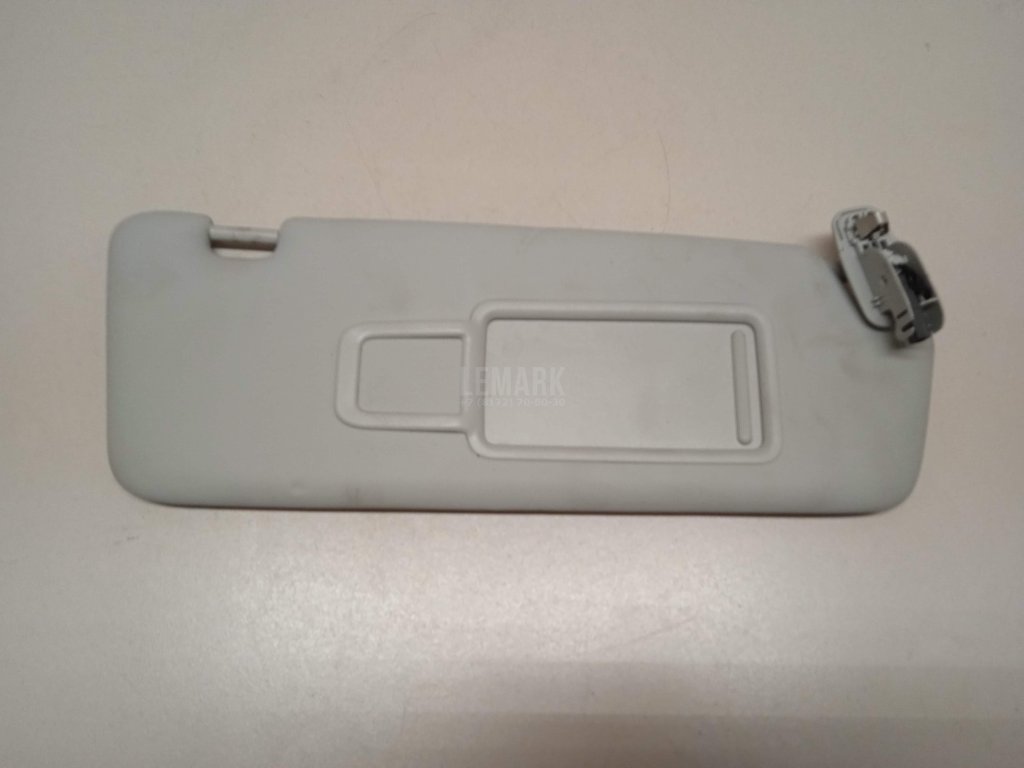 Козырек солнцезащитный (внутри)