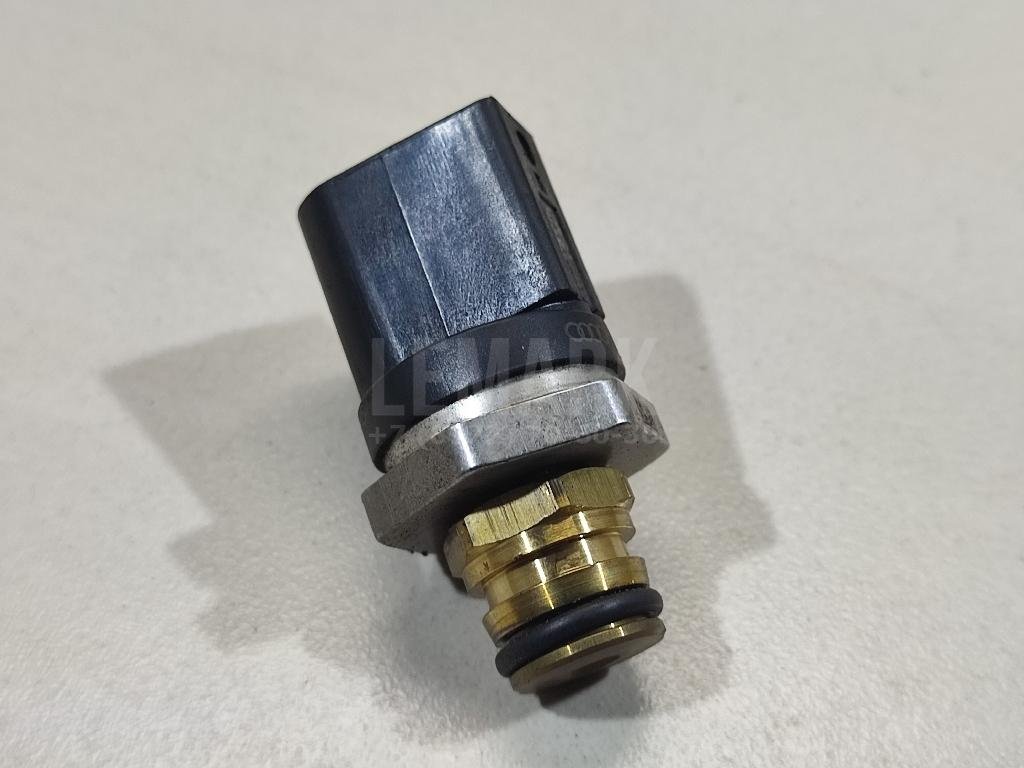 Датчик давления топлива