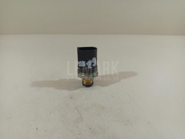 Датчик давления топлива