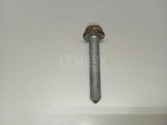 Болт заднего рычага