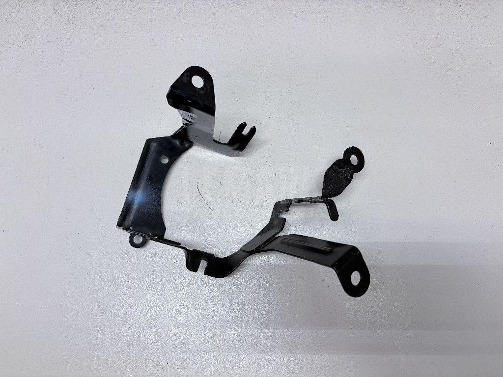 Кронштейн гидроусилителя