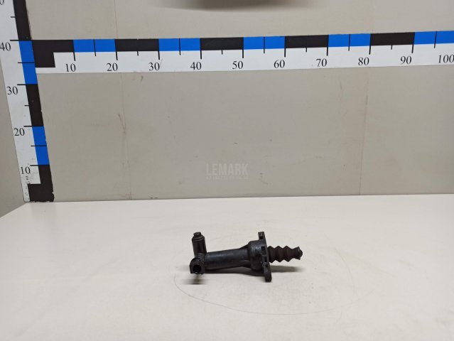 Цилиндр сцепления рабочий