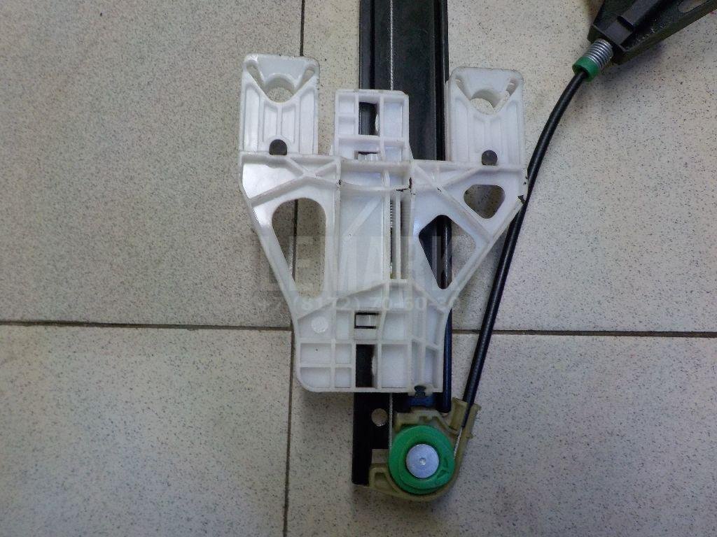 Стеклоподъемник электр. задний правый