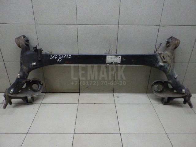 Балка задняя