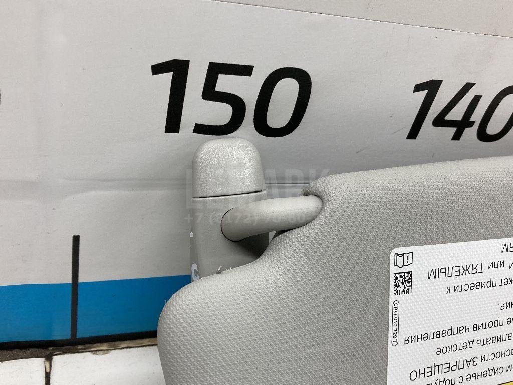 Козырек солнцезащитный (внутри)