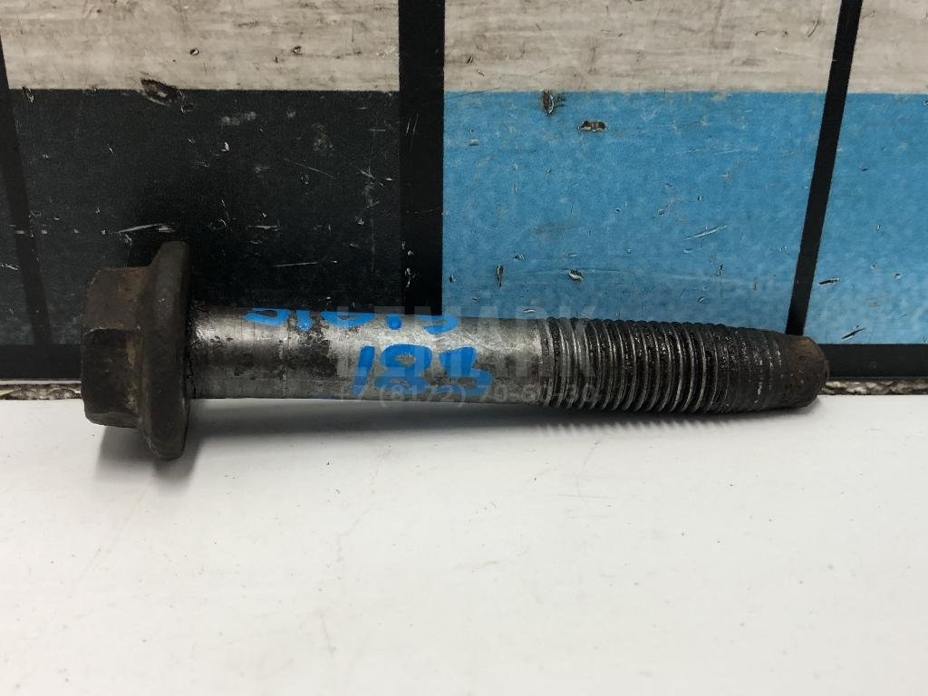 Болт переднего рычага