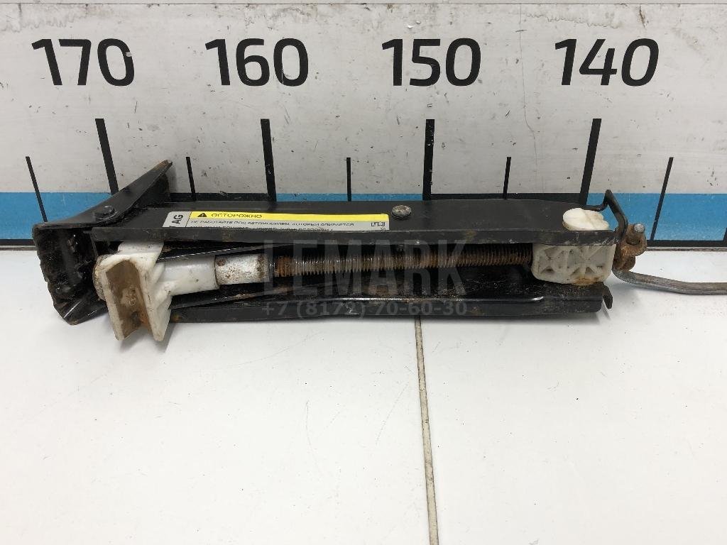 Домкрат для  Audi A3 [8PA] Sportback 2004-2013