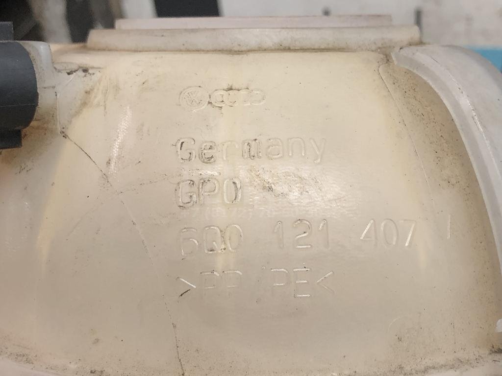 Бачок расширительный