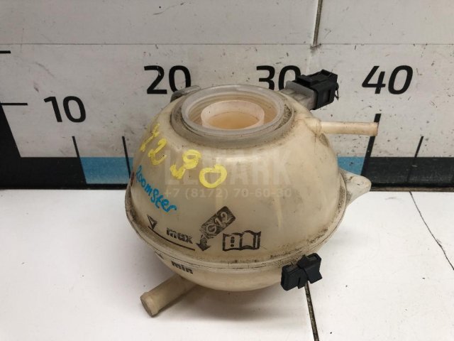 Бачок расширительный