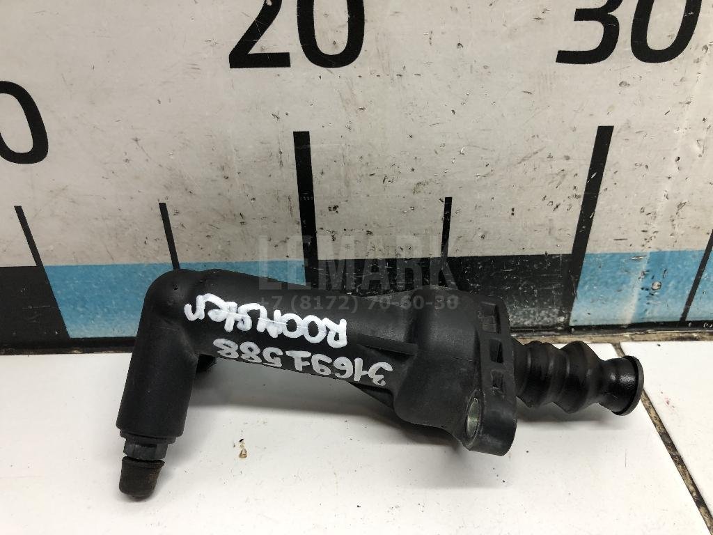 Цилиндр сцепления рабочий