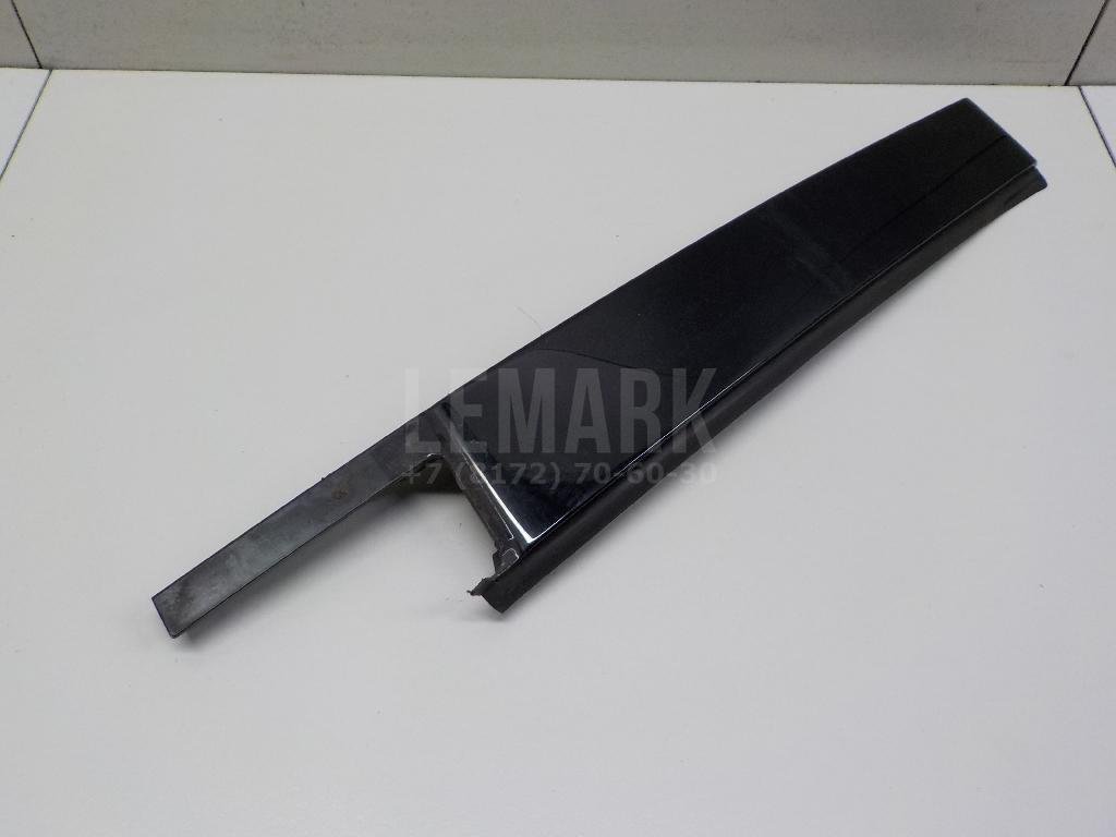 Накладка двери задней правой