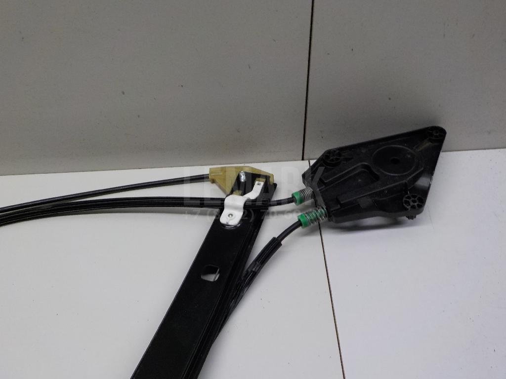 Стеклоподъемник электр. передний левый