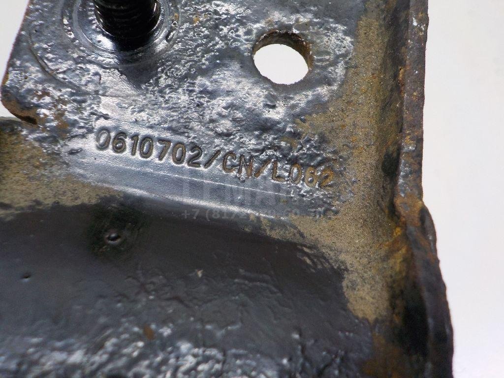 Опора КПП левая