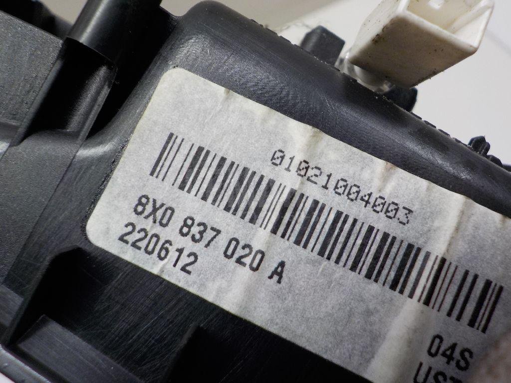 Ручка двери передней внутренняя правая