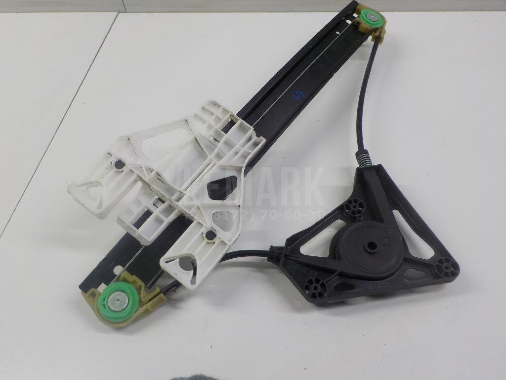 Стеклоподъемник электр. задний левый