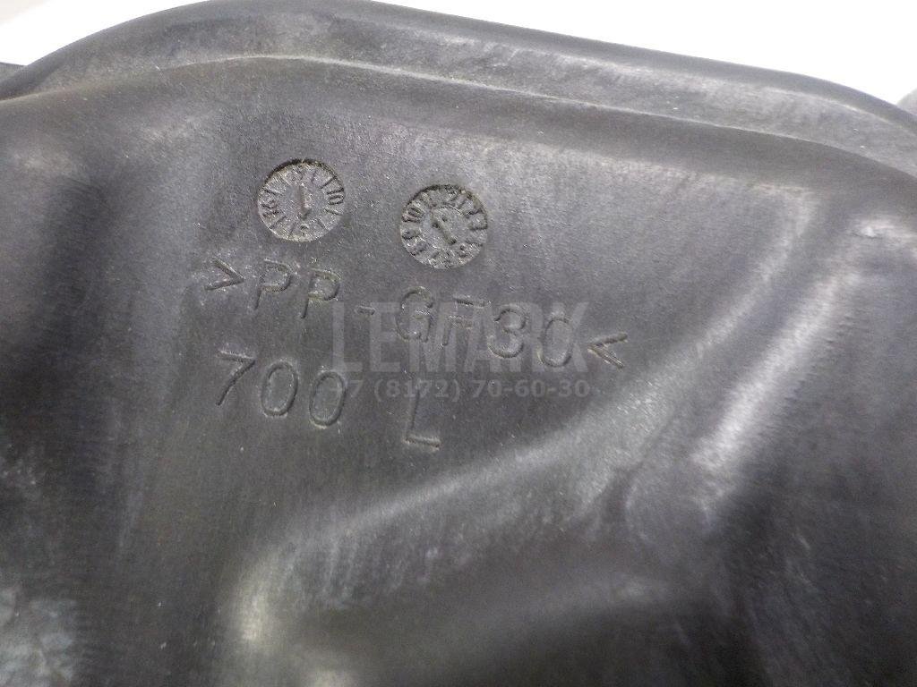 Крышка фары левой