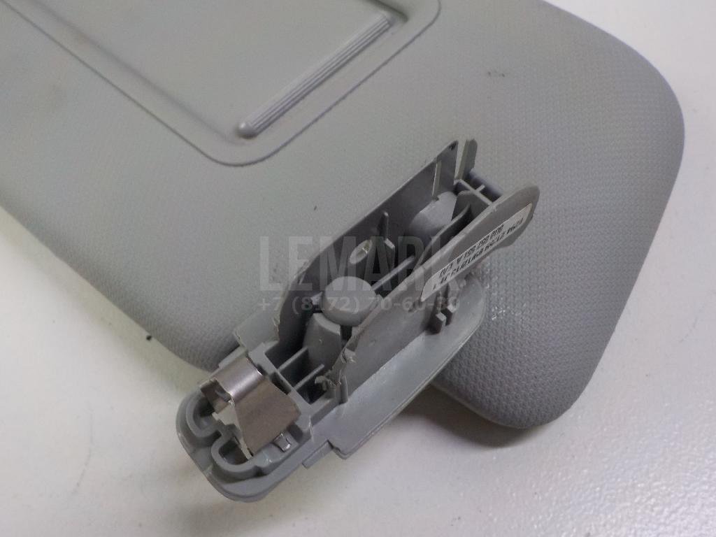 Козырек солнцезащитный (внутри)