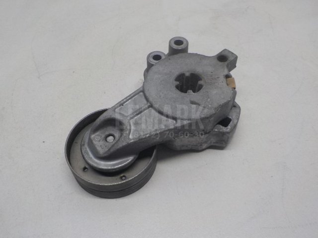 Ролик-натяжитель ручейкового ремня