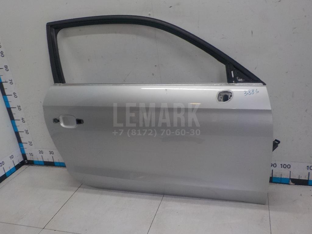 Дверь передняя правая