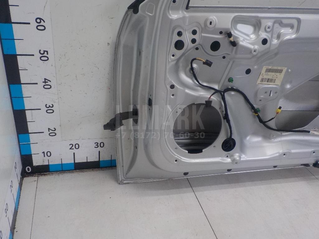 Дверь передняя правая