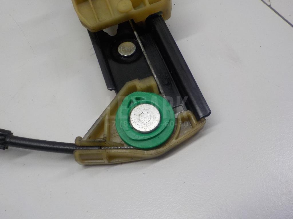 Стеклоподъемник электр. передний левый